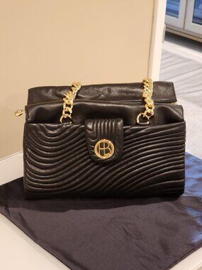 Brand New!! HENRI BENDEL: Ultrasoft Black Quilted Gold-chain Leather bag